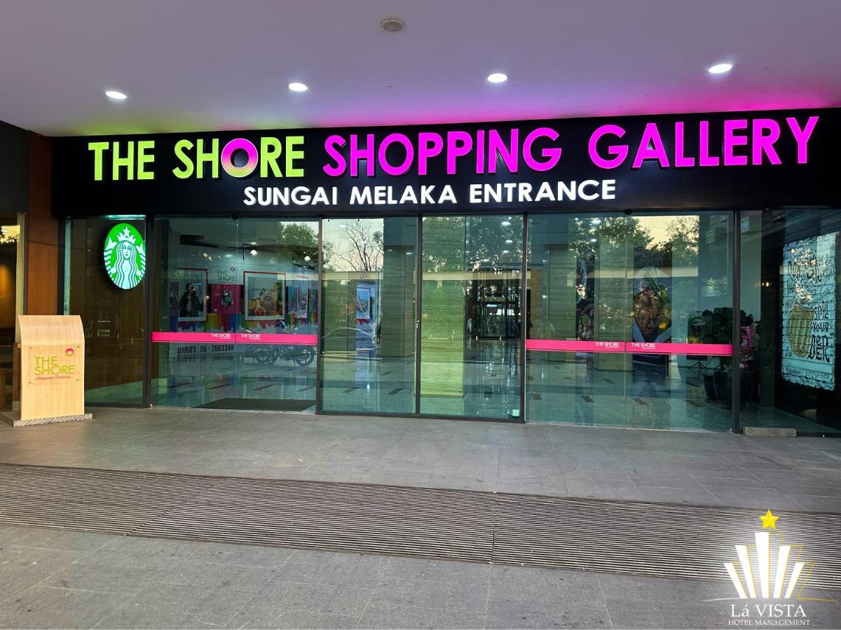 The Shore Hotel & Residences By La Vista Malacca Buitenkant foto