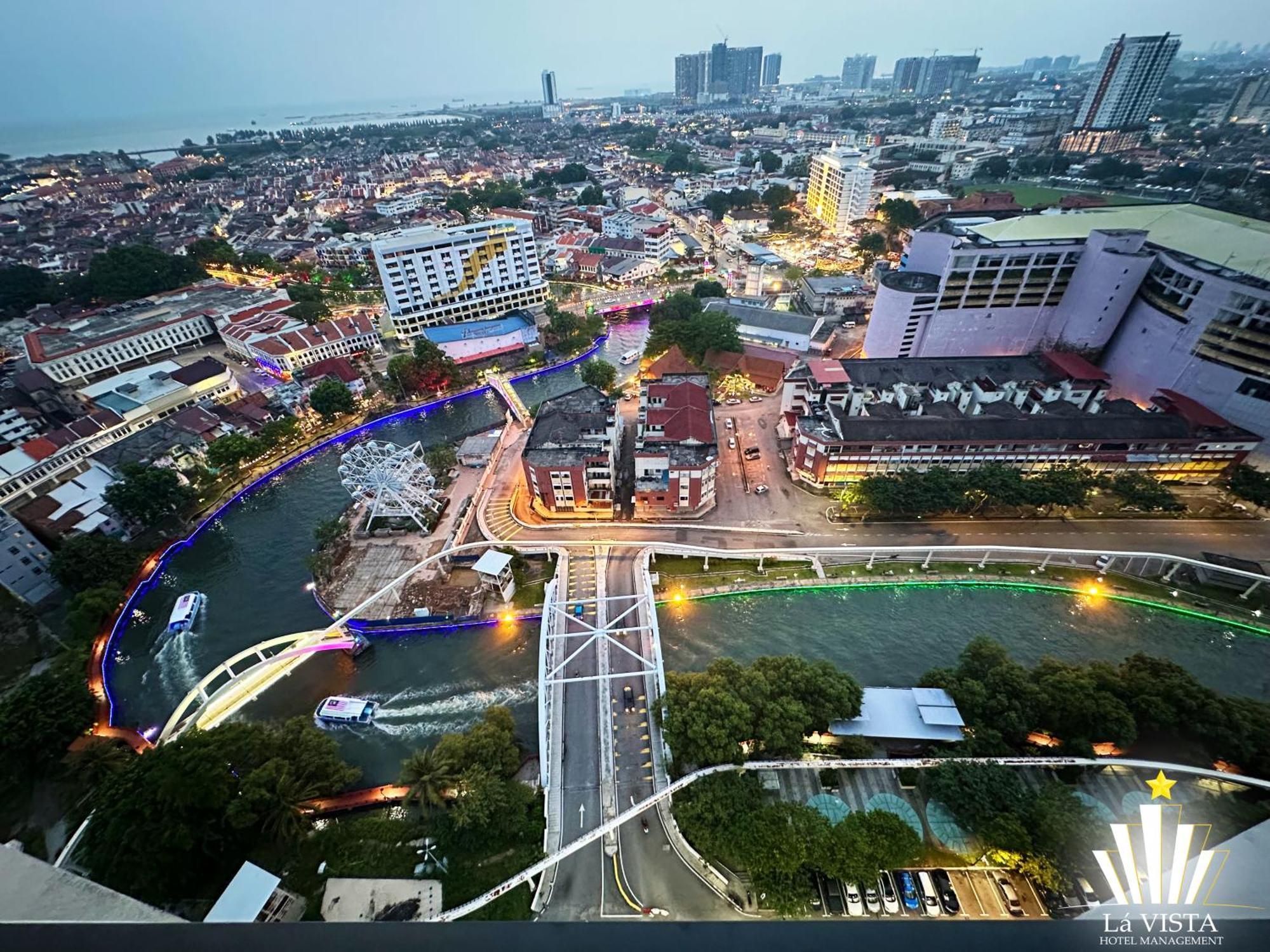 The Shore Hotel & Residences By La Vista Malacca Buitenkant foto
